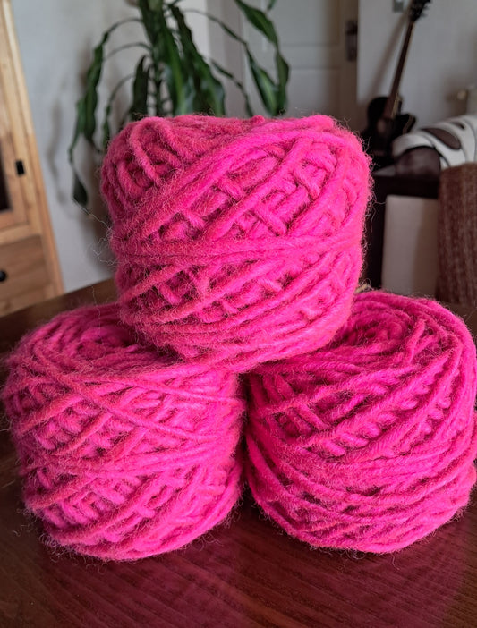 Lana Rústica 100% de oveja. Colo rosado