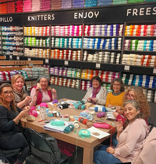 Taller de Crochet Jueves (4 clases) 10:30 a 13:00 Hrs. Mall del Trébol